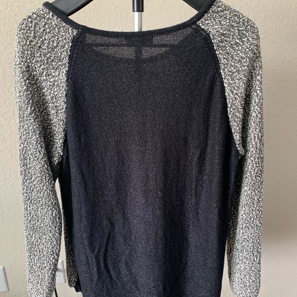 Calvin Klein women’s size XL color is black gray and white like new - Picture 6 of 7